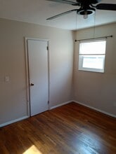 4106 Sanford Dr in Johnson City, TN - Building Photo - Building Photo