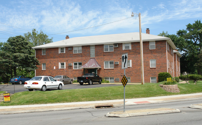 Cathedral Apartments in Omaha, NE - Foto de edificio - Building Photo