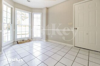 3011 Nuttall Oak Ct in Loganville, GA - Building Photo - Building Photo