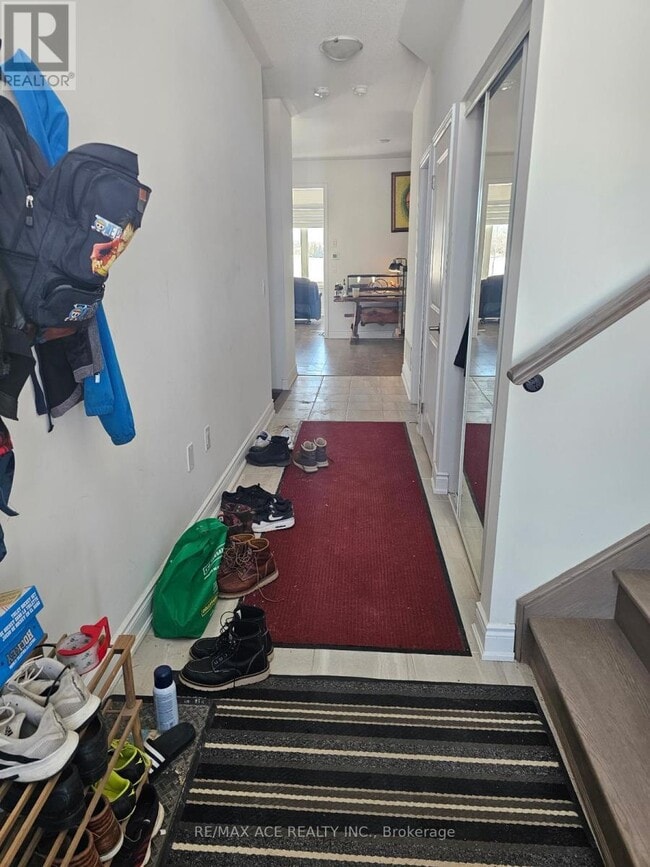 37 Union Blvd in Wasaga Beach, ON - Building Photo - Building Photo