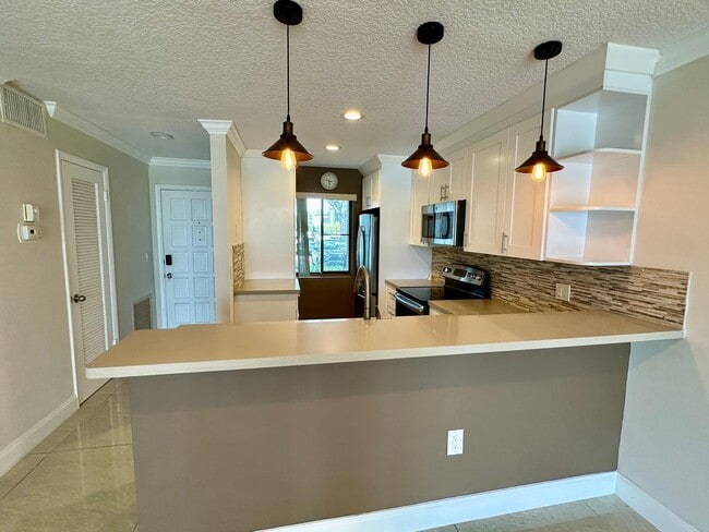 4822 Esedra Ct in Greenacres, FL - Building Photo - Building Photo