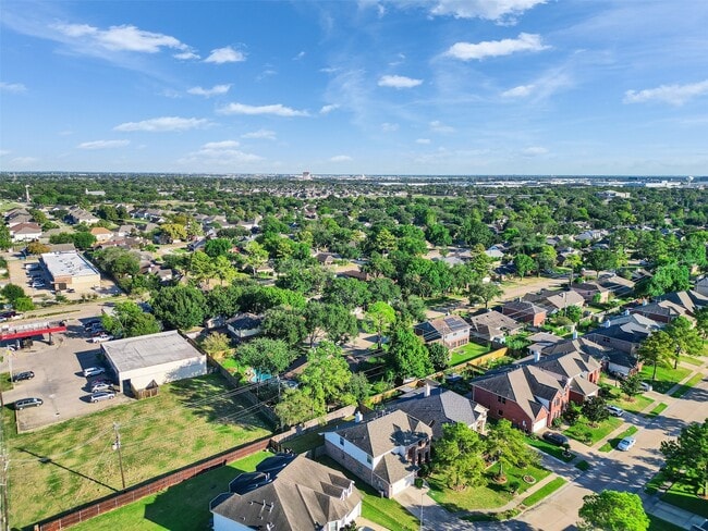 2638 Long Leaf Dr in Sugar Land, TX - Building Photo - Building Photo