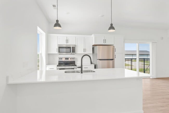 Twin Oaks Apartments in Hudson, IA - Building Photo - Building Photo