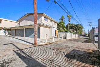 BROC1453 in Los Angeles, CA - Building Photo - Building Photo