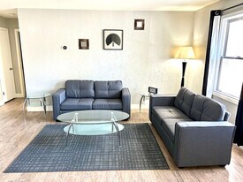 4028 N Illinois Ave in Peoria Heights, IL - Building Photo