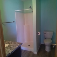 1103 Autumn Dr in West Bend, WI - Foto de edificio - Building Photo