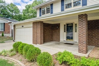791 Foxwick Dr in Ballwin, MO - Building Photo - Building Photo