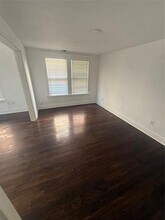 3430 Potomac Ave in Dallas, TX - Building Photo - Building Photo