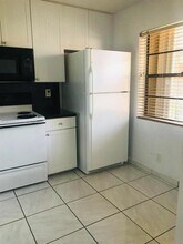 6257 NW 171st St in Hialeah, FL - Building Photo - Building Photo