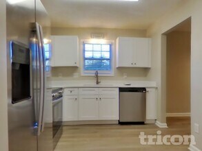 208 Winchester Dr, Unit 1210 in Villa Rica, GA - Building Photo - Building Photo