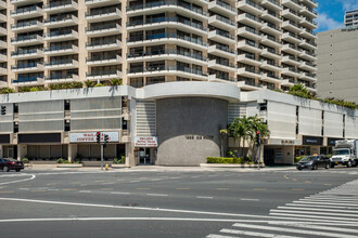 The Wailana at Waikiki in Honolulu, HI - Building Photo - Building Photo