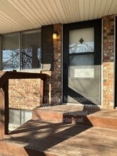 2210 NE 77th St in Kansas City, MO - Building Photo - Building Photo