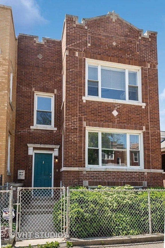 property at 2102 N Springfield Ave