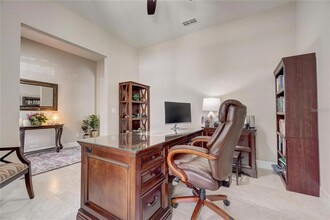 11655 Meadow Grove Cir in Orlando, FL - Building Photo - Building Photo