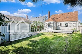 24850 Wilmot Ave in Eastpointe, MI - Building Photo - Building Photo