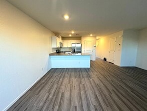 9932 Florence Hills St in Enterprise, NV - Building Photo - Building Photo