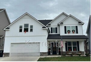 2242 Nora Mae Rd in Knoxville, TN - Building Photo