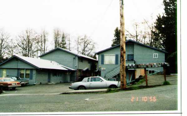 21215 58th Ave W in Mountlake Terrace, WA - Building Photo - Building Photo