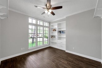 55 E Amberglow Cir in Spring, TX - Building Photo - Building Photo