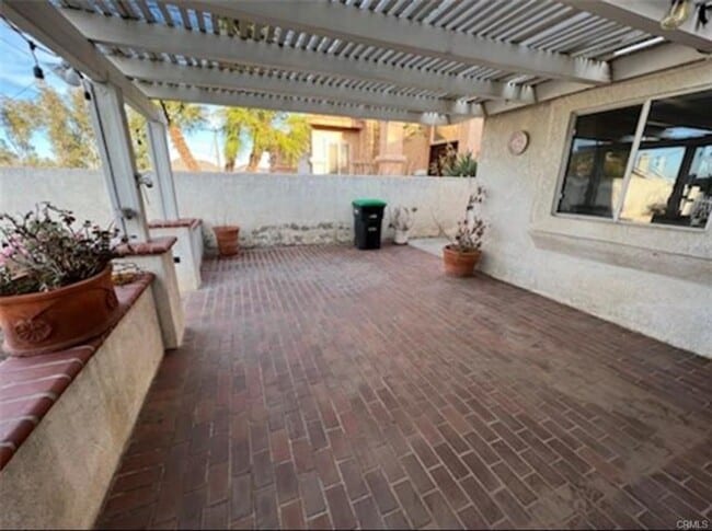 22842 Giant Fir Pl in Canyon Lake, CA - Building Photo - Building Photo