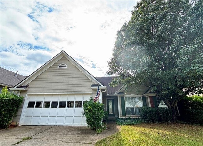 2900 Camelot Woods Dr NW in Lawrenceville, GA - Building Photo - Building Photo