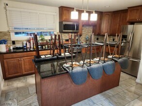 52 Vetrone Dr in Woodland Park, NJ - Building Photo - Building Photo