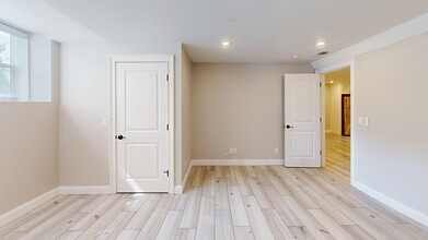 30 Bostonia Ave in Brighton, MA - Building Photo - Building Photo