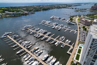 400 N Flagler Dr in West Palm Beach, FL - Building Photo - Building Photo
