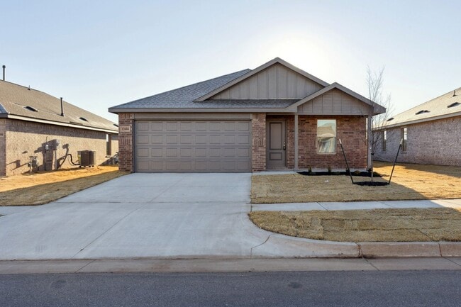 12604 Huntington Rdg Wy in Oklahoma City, OK - Building Photo - Building Photo