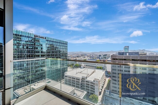 1 Hawthorne St in San Francisco, CA - Building Photo - Building Photo
