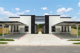 188 Farrell Rd in Weslaco, TX - Building Photo