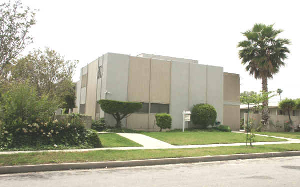 1223-1225 Del Rey Ave in Pasadena, CA - Building Photo