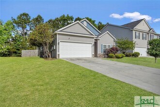 124 Waverly Way, Unit 0927 in Savannah, GA - Building Photo - Building Photo