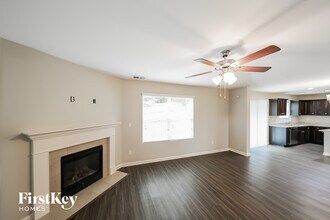 940 Valley Cir in Leeds, AL - Building Photo - Building Photo