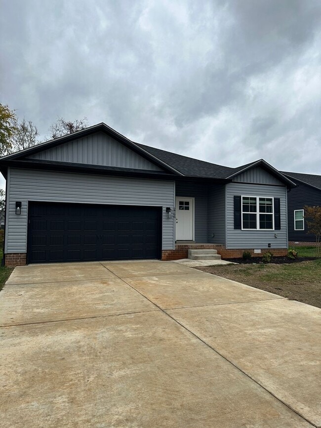 2766 Cedrus Ave in Bowling Green, KY - Building Photo - Building Photo