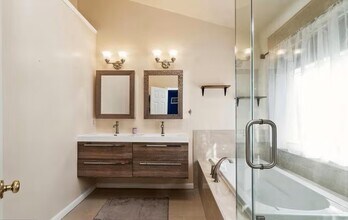 47603 Comer Sq in Sterling, VA - Building Photo - Building Photo