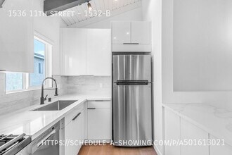 1536 11th St in Santa Monica, CA - Building Photo - Building Photo