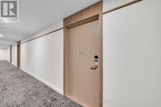 1 Kyle Lowry Rd in Toronto, ON - Building Photo - Building Photo