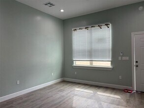 120 Boxwoods Ln in Bastrop, TX - Building Photo - Building Photo