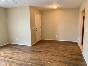4100 SW Shadowrock Pl in Bentonville, AR - Building Photo - Building Photo