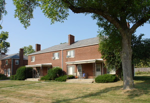 1863-1869 North Star Ave Apartments