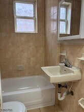 95 Nichols St in Newark, NJ - Building Photo - Building Photo