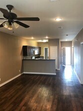 4251 Castlegate Dr, Unit 4251 in Paris, TX - Building Photo - Building Photo