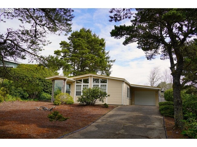 property at 485 Myeena Loop