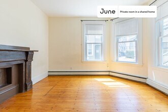 Room in Shared 4 bed/1.5 bath home, Unit A in Boston, MA - Building Photo - Building Photo
