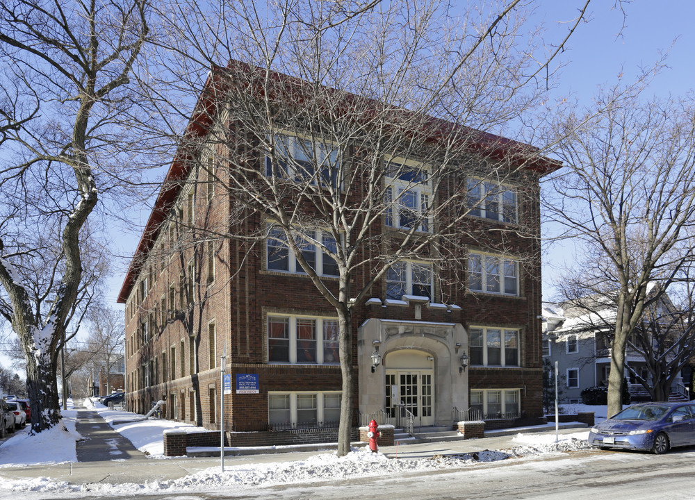 3150 Girard Ave S in Minneapolis, MN - Building Photo