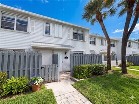 13 SW 3rd St in Pompano Beach, FL - Building Photo