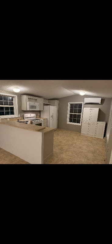 278 Bangor Rd in Unity, ME - Building Photo - Building Photo