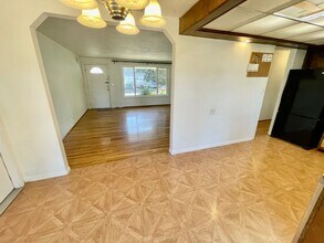 15041 SE Millmain Dr in Portland, OR - Building Photo - Building Photo