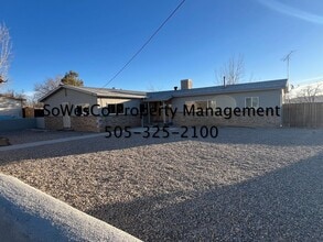 4206 Rowe Ave in Farmington, NM - Building Photo - Building Photo